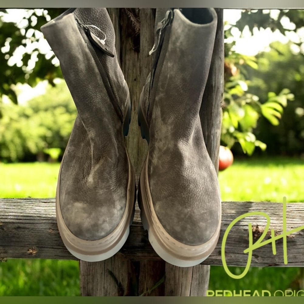 NWT$500 PAUL GREEN Paige
Boot PLATFORM ZIP LUG NUBUCK IRON 5AU 7.5US Olive Green